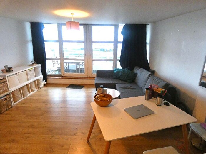 2 Bedroom Apartment To Rent In Pierhead Lock, Manchester Road, London, E14