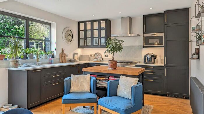 4 Bedroom House To Rent In Langdon Road, Lower Parkstone, BH14