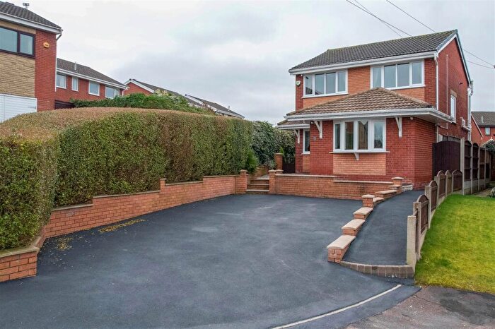3 Bedroom Detached House For Sale In Guildford Avenue, Chorley, PR6