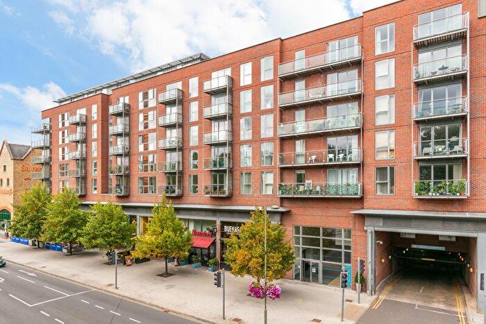 1 Bedroom Flat To Rent In The Heart, Walton-On-Thames, KT12