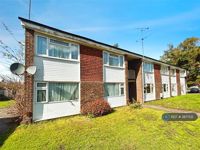 2 Bedroom Flat To Rent In Fulmead Road, Reading, RG30