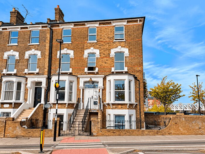 3 Bedroom Flat To Rent In Drayton Park, N5