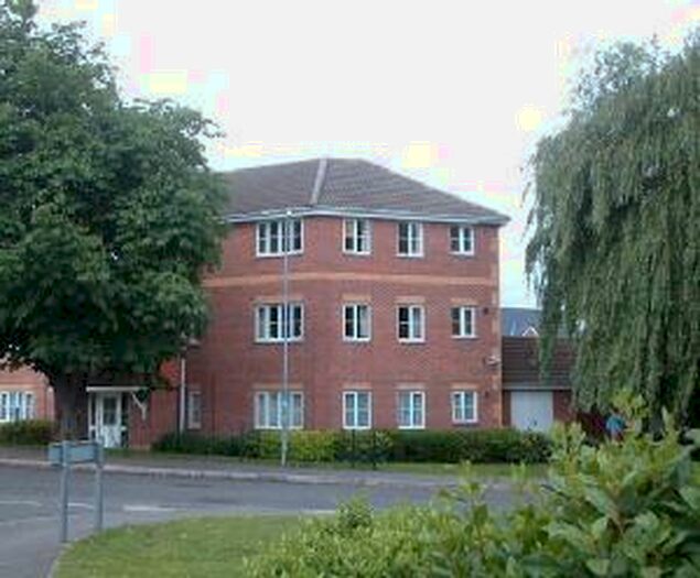 2 Bedroom Flat To Rent In Waterson Vale, Chelmsford, CM2