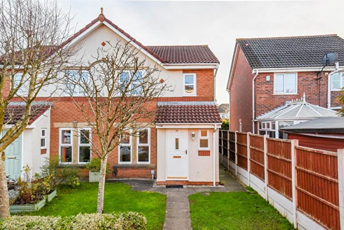 3 Bedroom Semi Detached House For Sale In Beechill Close, Walton-Le-Dale, Preston, PR5
