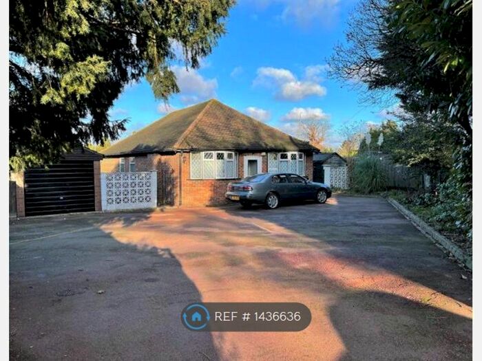 3 Bedroom Detached House To Rent In Crofton Road, Orpington, BR6