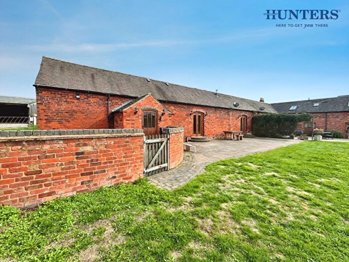 2 Bedroom Bungalow To Rent In Green Barns Lane, Little Hay, WS14
