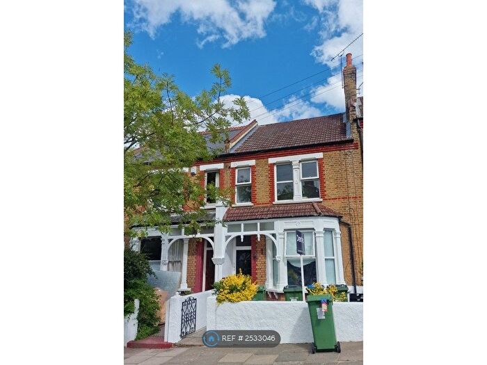 2 Bedroom Flat To Rent In Priolo Road, London, SE7