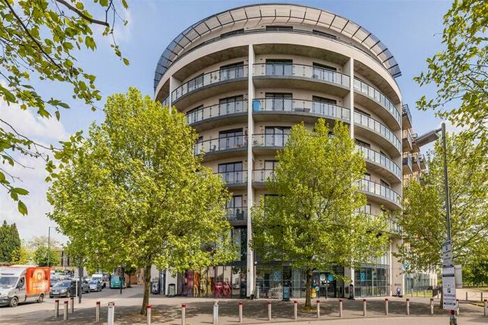 1 Bedroom Flat To Rent In Reed House, Durnsford Road, London, SW19