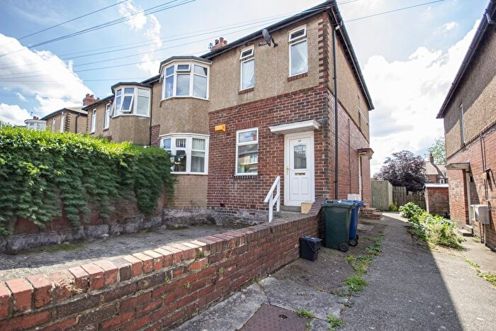 3 Bedroom Flat For Sale In Castleside Road, Newcastle Upon Tyne, Tyne And Wear, NE15