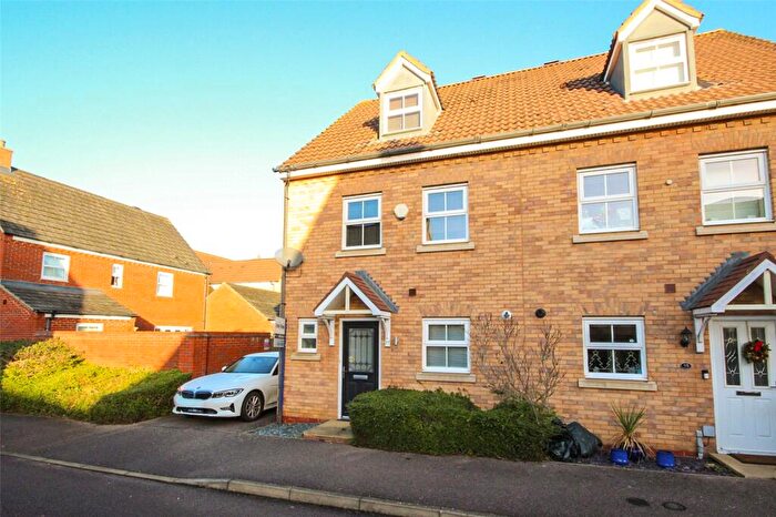 3 Bedroom Semi-Detached House For Sale In Langlands Road, Bedford, Bedfordshire, MK41