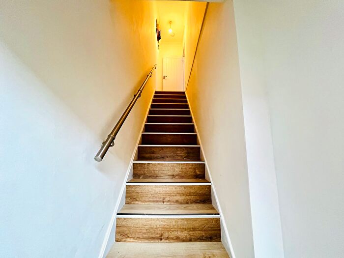 1 Bedroom Flat To Rent In Swindon Centre, Swindon, SN1