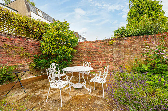 2 Bedroom Apartment For Sale In Vittoria Walk, Cheltenham, Gloucestershire, GL50