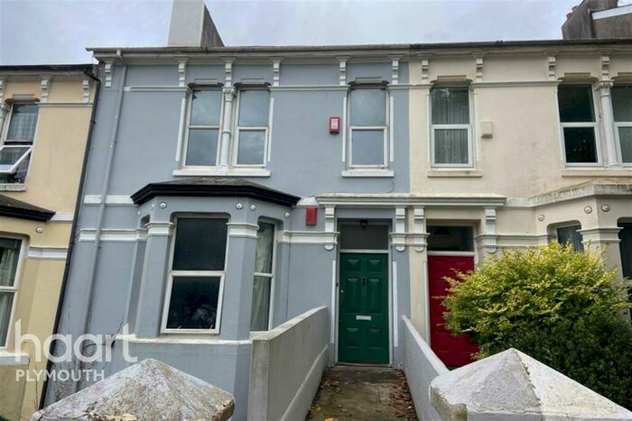 4 Bedroom Semi-Detached House To Rent In Plymouth, PL4