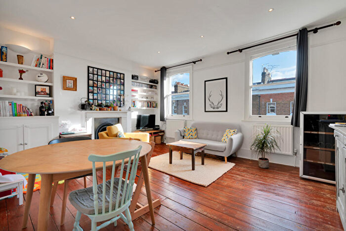 2 Bedroom Apartment To Rent In Aberdeen Road, Highbury, London, N5