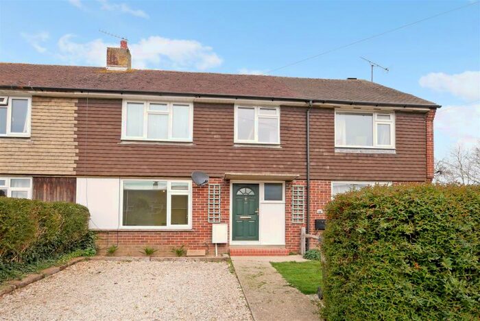 3 Bedroom House To Rent In Duncan Road, Chichester, PO19