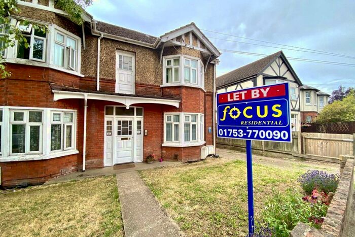 Studio To Rent In Burnham, SL1