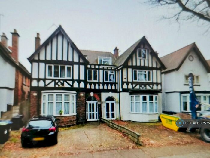 2 Bedroom Flat To Rent In Sutton Road, Erdington, Birmingham, B23