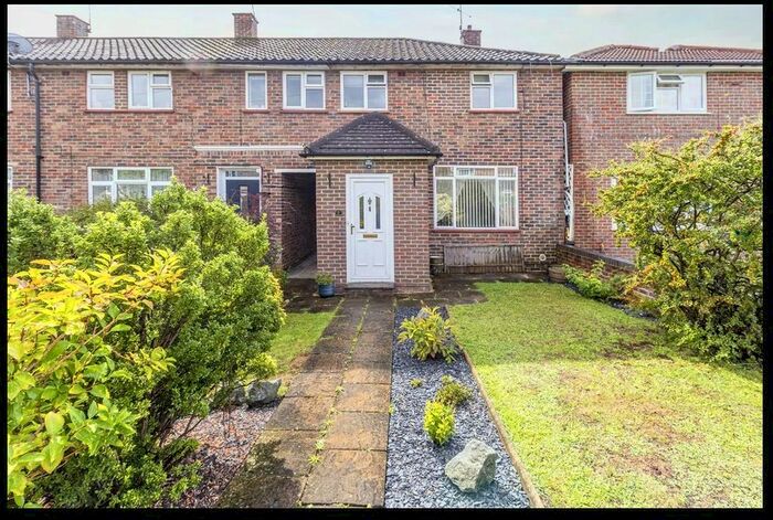 3 Bedroom Terraced House To Rent In Dykes Path, Woking, GU21