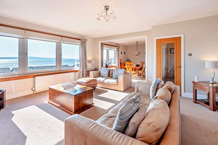 4 Bedroom Detached House For Sale In Charles Way, Limekilns, Dunfermline, Fife, KY11