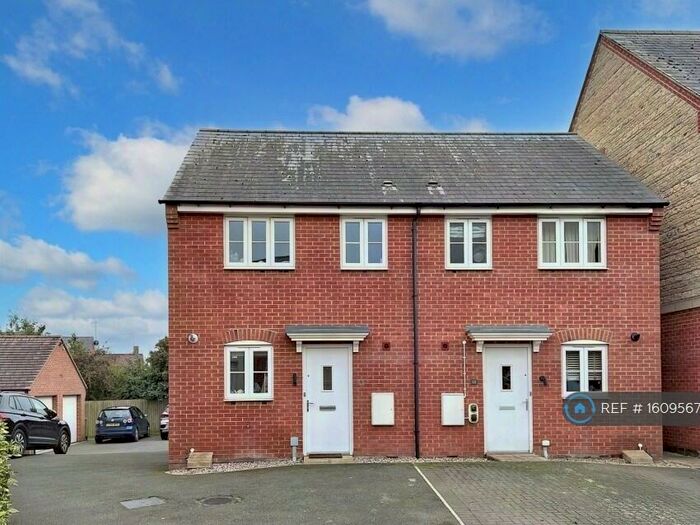 2 Bedroom Semi-Detached House To Rent In Walker Drive, Faringdon, SN7