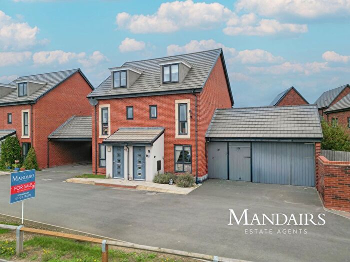 3 Bedroom Semi-Detached House For Sale In Tatton Grove, Hampton Gardens, Peterborough, PE7