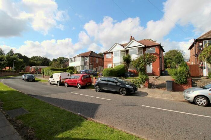 3 Bedroom Semi-Detached House To Rent In Sandy Lane, Salford M6