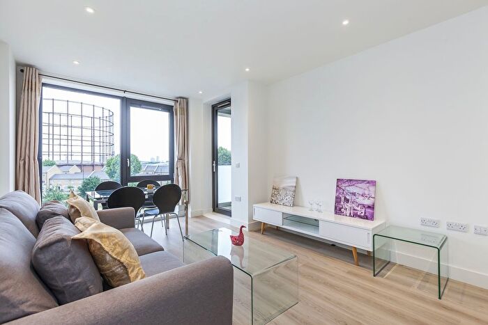 1 Bedroom Flat To Rent In Aberfeldy Village, E14