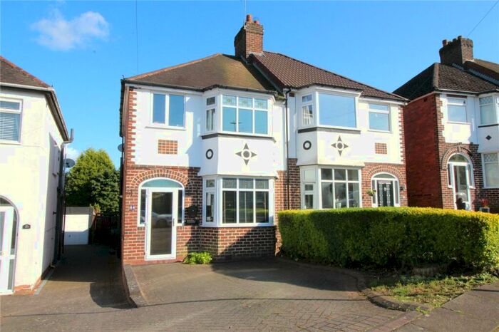 3 Bedroom Semi-Detached House To Rent In Chadwick Avenue, Rubery, Rednal, Birmingham, B45