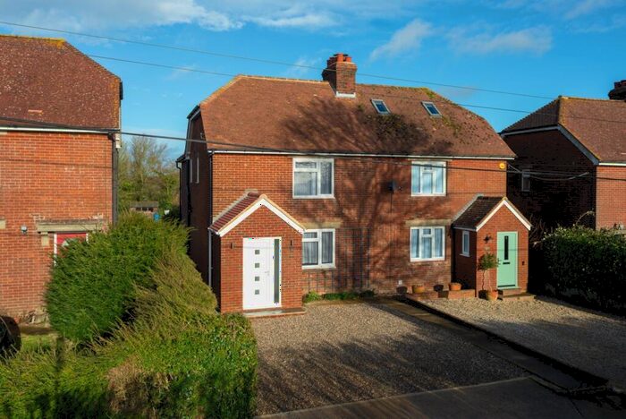 3 Bedroom Semi-Detached House To Rent In Church Lane, Waltham, Canterbury, CT4