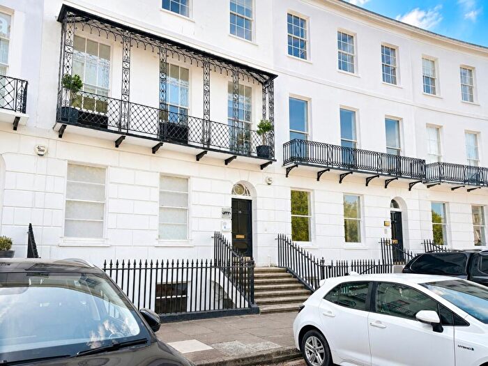 2 Bedroom Apartment To Rent In Royal Crescent, Cheltenham, Gloucestershire, GL50