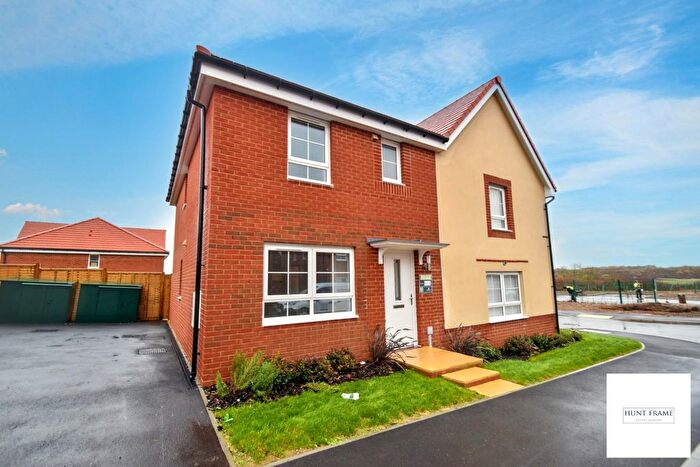 3 Bedroom Semi-Detached House For Sale In St Martins Road, Eastbourne, BN22