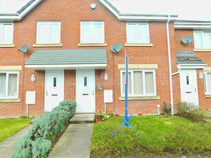 2 Bedroom House To Rent In Kelstern Close, Bolton, BL2
