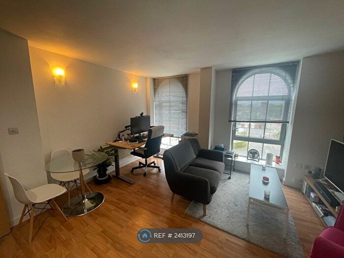 1 Bedroom Flat To Rent In Queens Road, Nottingham, NG2