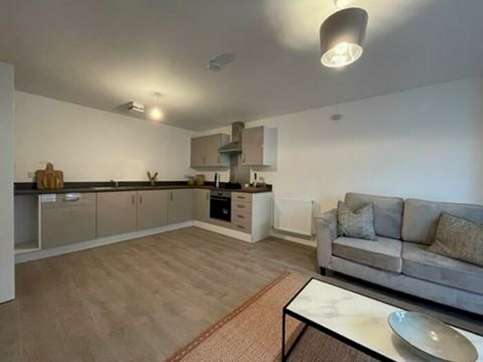 1 Bedroom Apartment To Rent In The Oak Apartment Selly Oak, Birmingham, B29