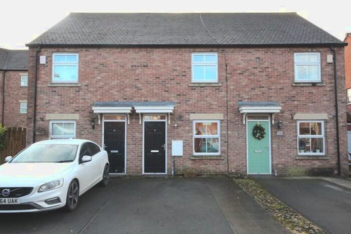 2 Bedroom Terraced House To Rent In Larch Road, Selby, YO8