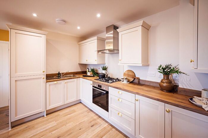 2 Bedroom Flat For Sale In "Brook House" At Trood Lane, Exeter, EX2