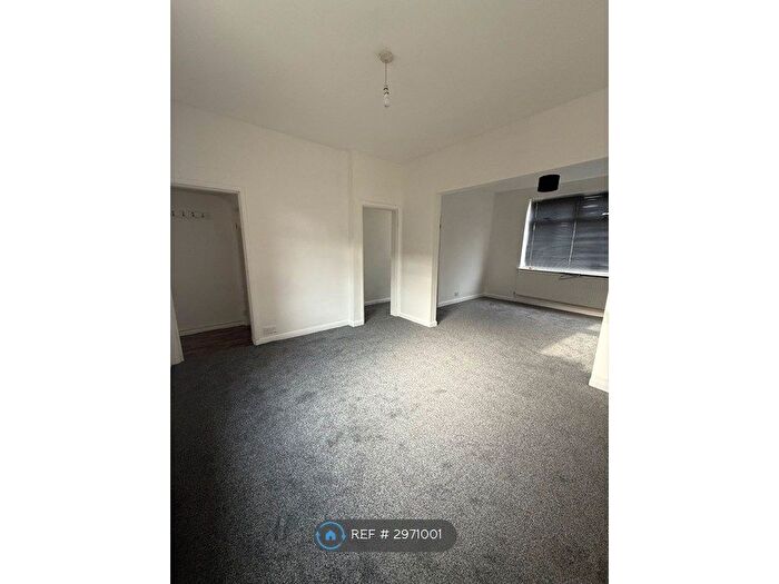 3 Bedroom Terraced House To Rent In Barron St, Darlington, DL3