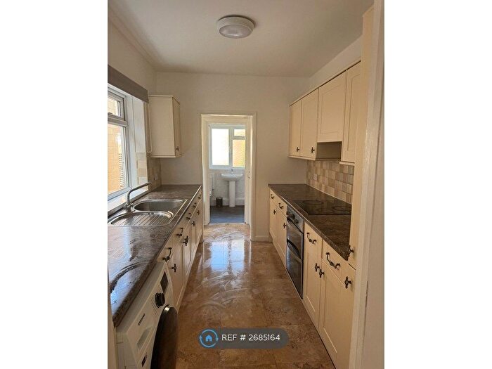 4 Bedroom Terraced House To Rent In Brougham Hayes, Bath, BA2