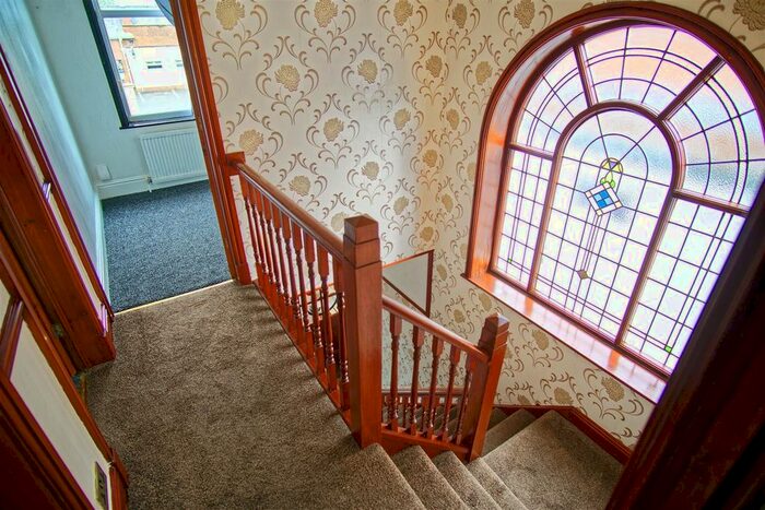 4 Bedroom Semi-Detached House To Rent In Black Bull Lane, Fulwood, Preston, PR2