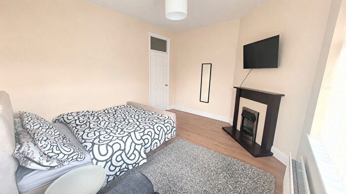 1 Bedroom Flat To Rent In Selwyn Road, Birmingham, B16