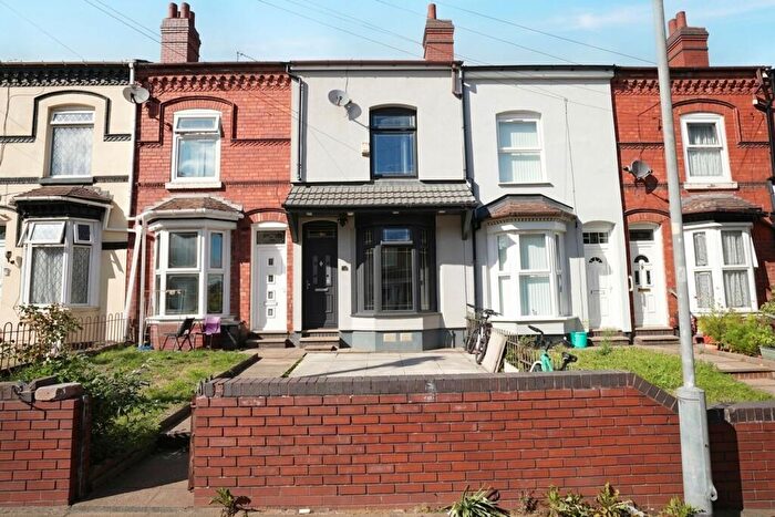 3 Bedroom Terraced House For Sale In Fallows Road, Birmingham, B11