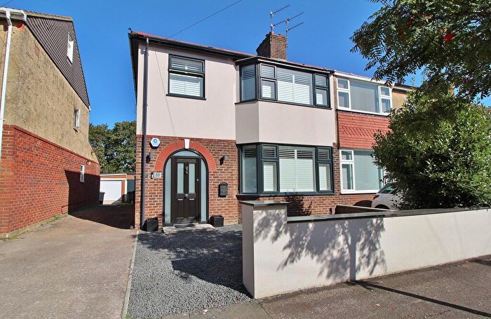 3 Bedroom Semi Detached House For Sale In Lealand Road, Drayton, PO6