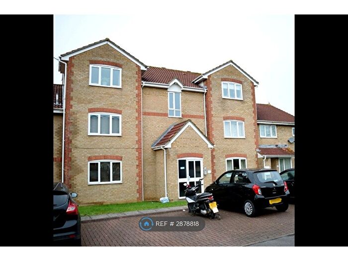 2 Bedroom Flat To Rent In Great Meadow Road, Bradley Stoke, Bristol, BS32