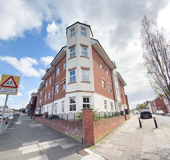 2 Bedroom Flat To Rent In Laygate, South Shields, NE33