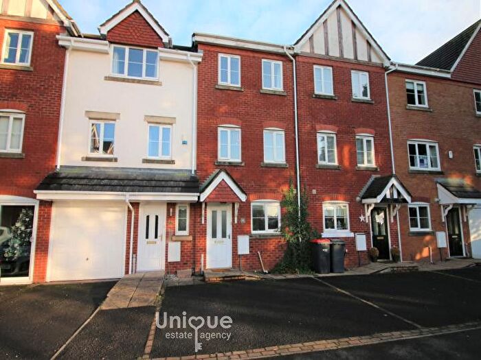 3 Bedroom Terraced House For Sale In Chestnut Gardens, Thornton-Cleveleys, FY5