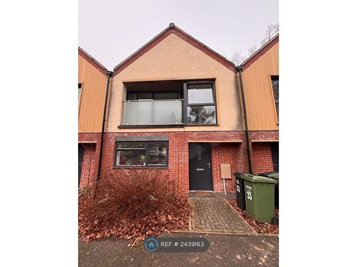 3 Bedroom Semi-Detached House To Rent In Saxon Way, Wychbold, Droitwich, WR9