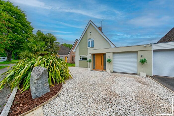 2 Bedroom Link Detached House For Sale In Gillhurst Road, Harborne, B17