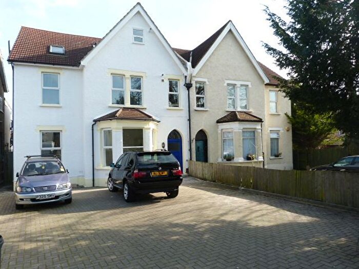 1 Bedroom Flat To Rent In Elmers End Road, London, SE20