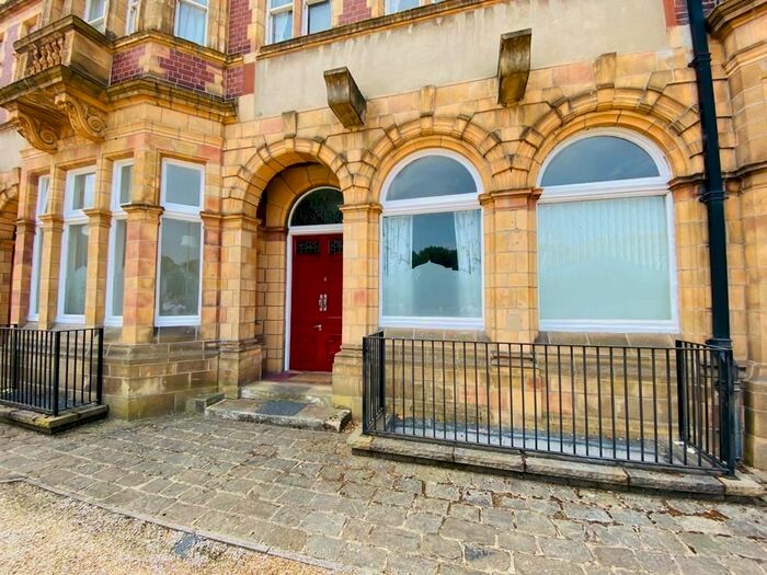 1 Bedroom Flat To Rent In Queens Hotel, Front Street, Pontefract WF8