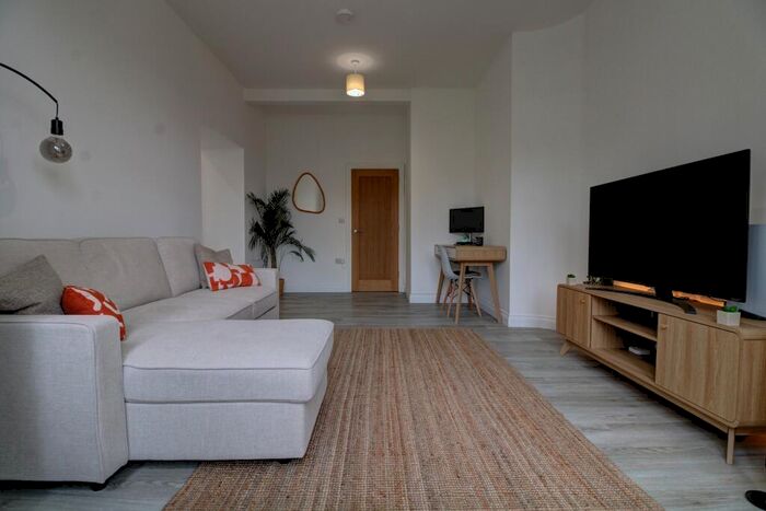 1 Bedroom Apartment For Sale In Brunswick Hill, Reading, RG1